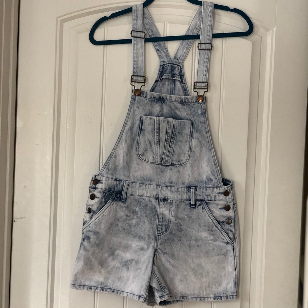 COPY - Forever 21 overall shorts